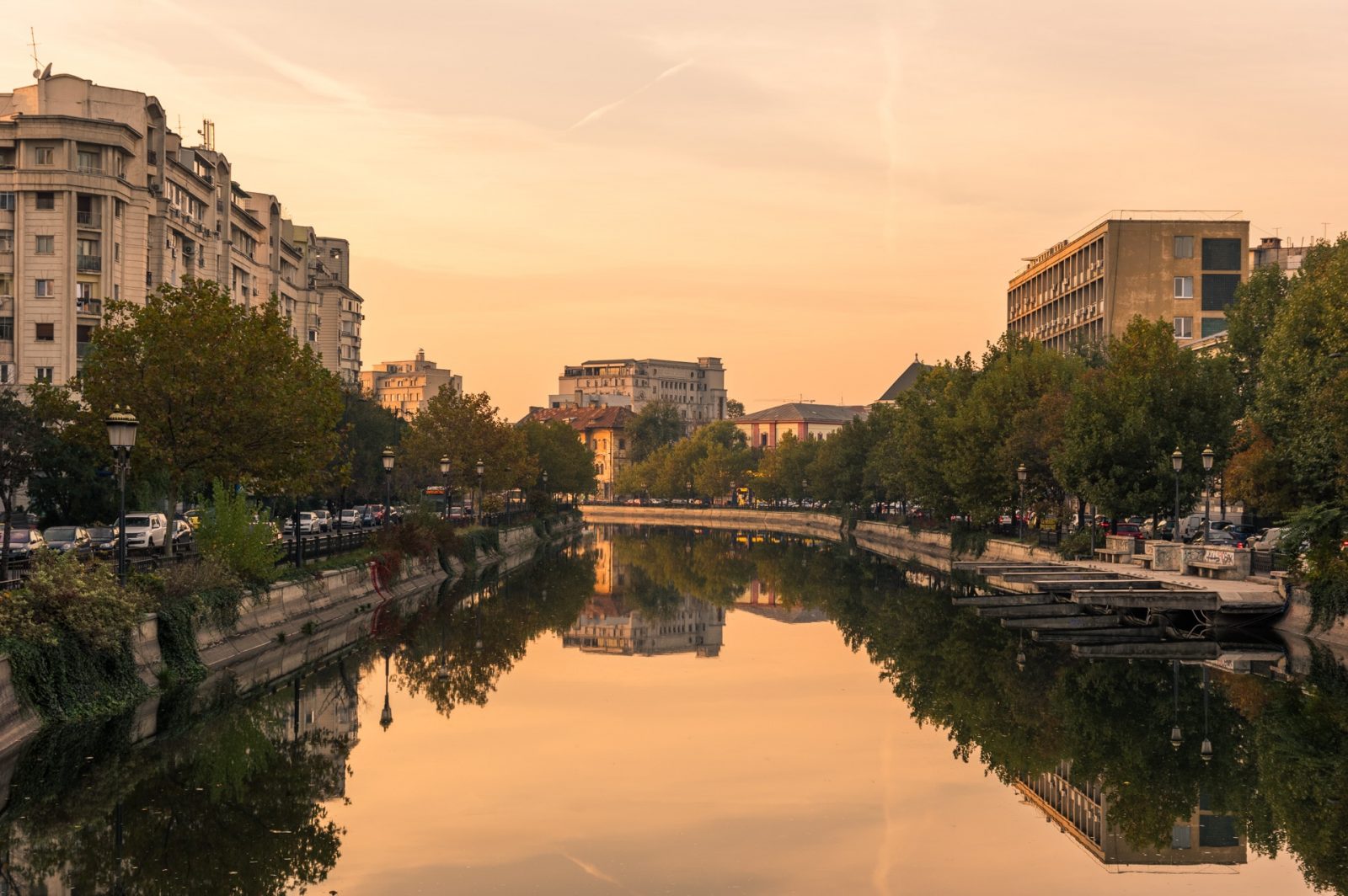 Bucharest and its picturesque old town featured image